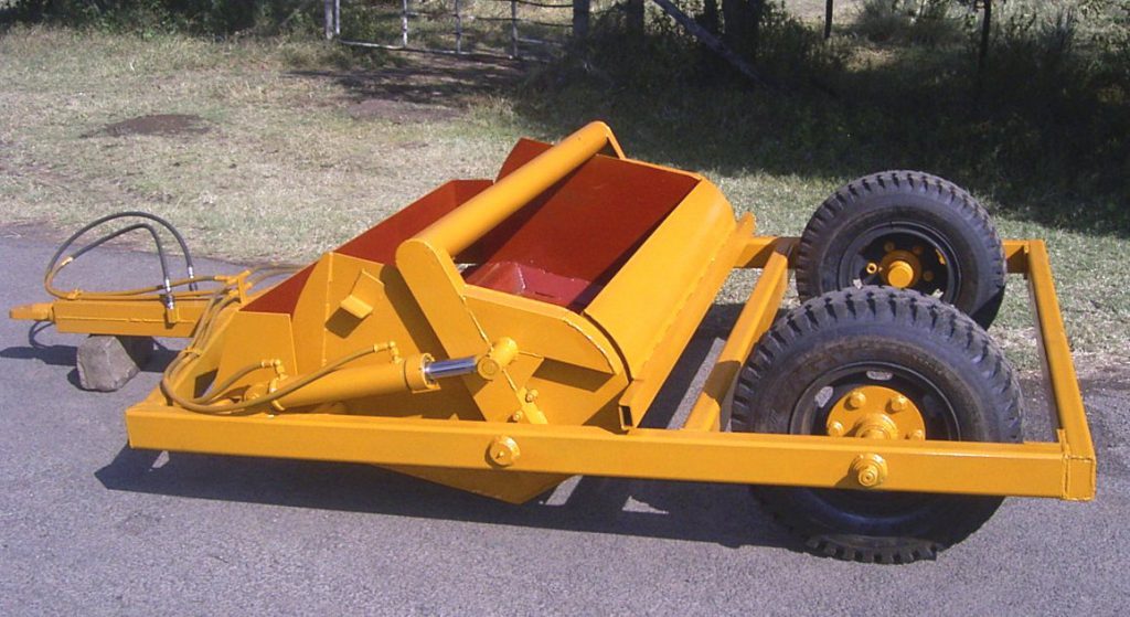 Dam Scoop Small NDUME LIMITED